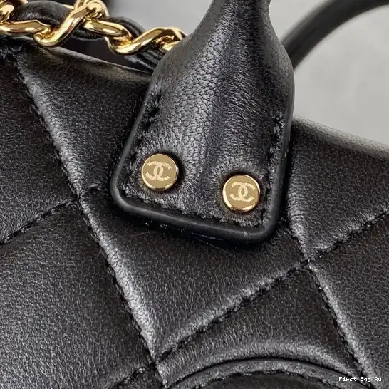 First Bag Ru CHANEL VANITY CASE 0626